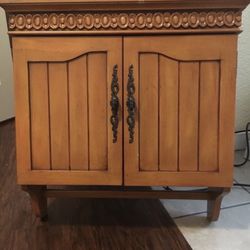 Solid hard wood bathroom wall organizer