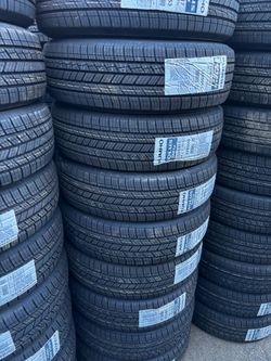 225/65/17. KUHMO TIRES
