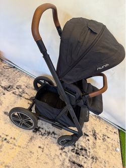 Nuna MIXX™ Next + PIPA™ aire RX Travel System