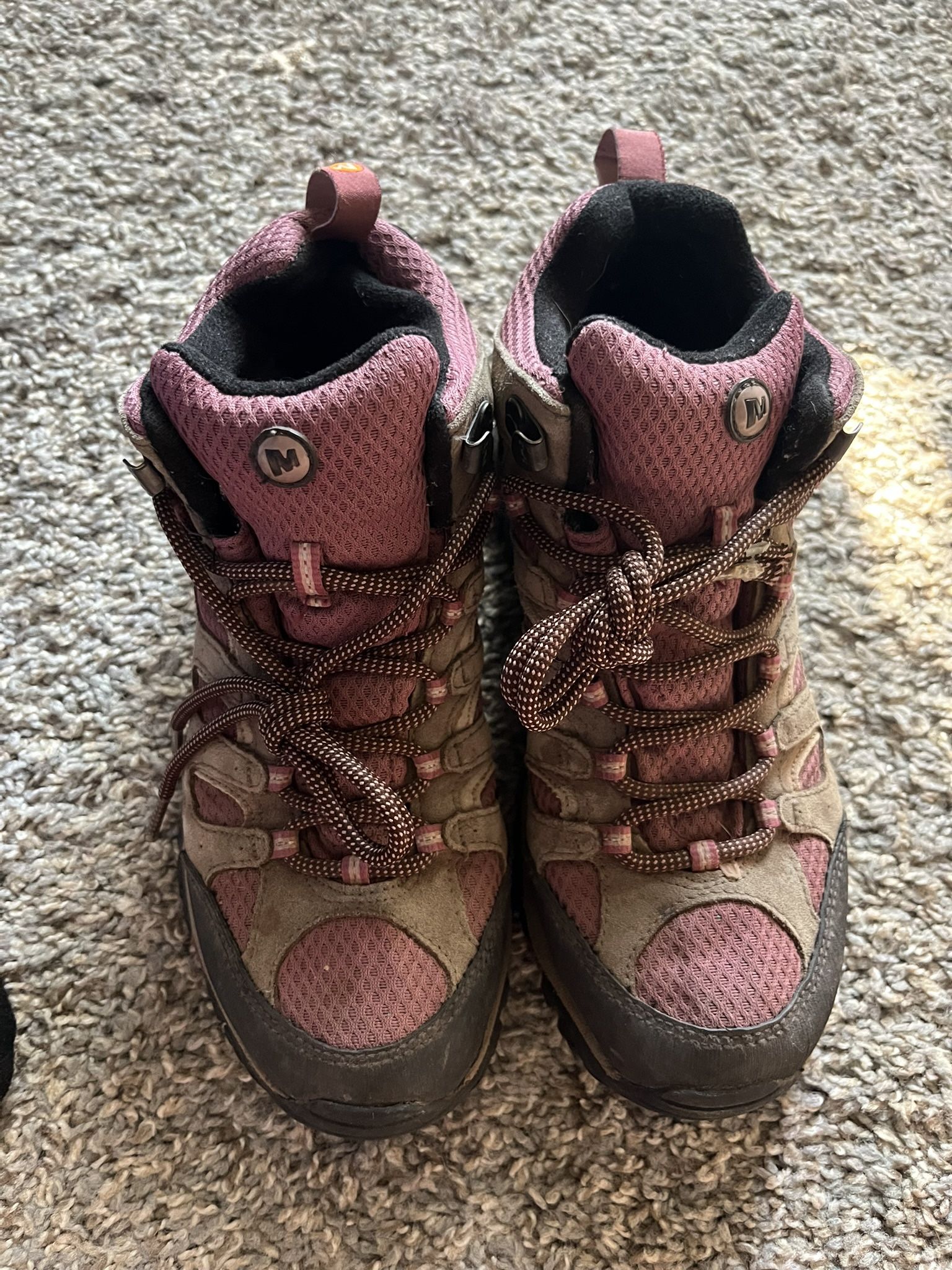 Merrell Hiking Boots 8.5