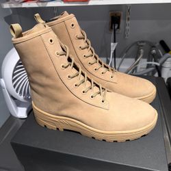 Yeezy Nubuck Boot Season 5 Taupe