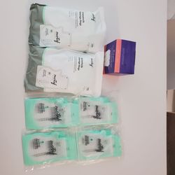 Lots of Motif and Lansinoh Breastmilk Storage Bags