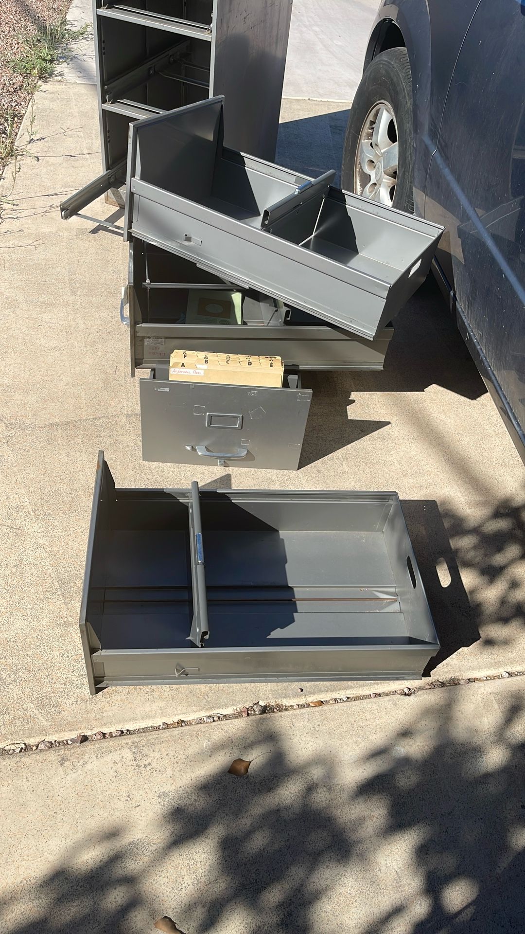 Free File Cabinet Drawers For Scrap Metal Or Projects