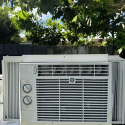 Window Air Conditioner 