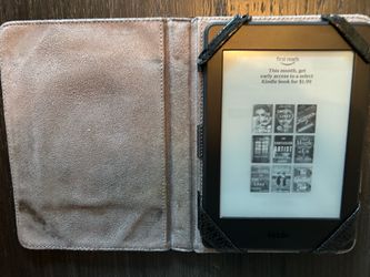 Kindle with case like new