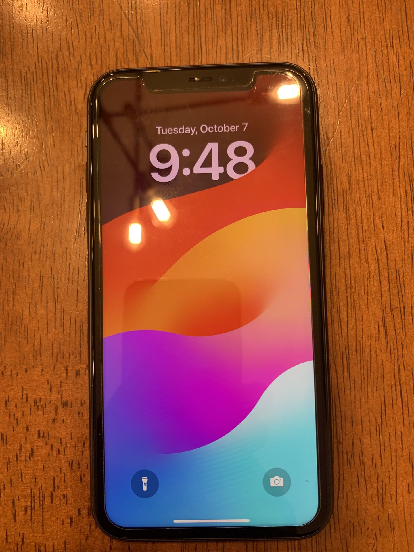 Apple iPhone 11 64GB Unlocked For Any Carrier Like New!