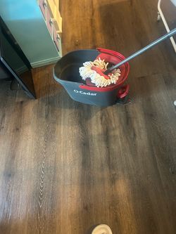 O Cedar mop