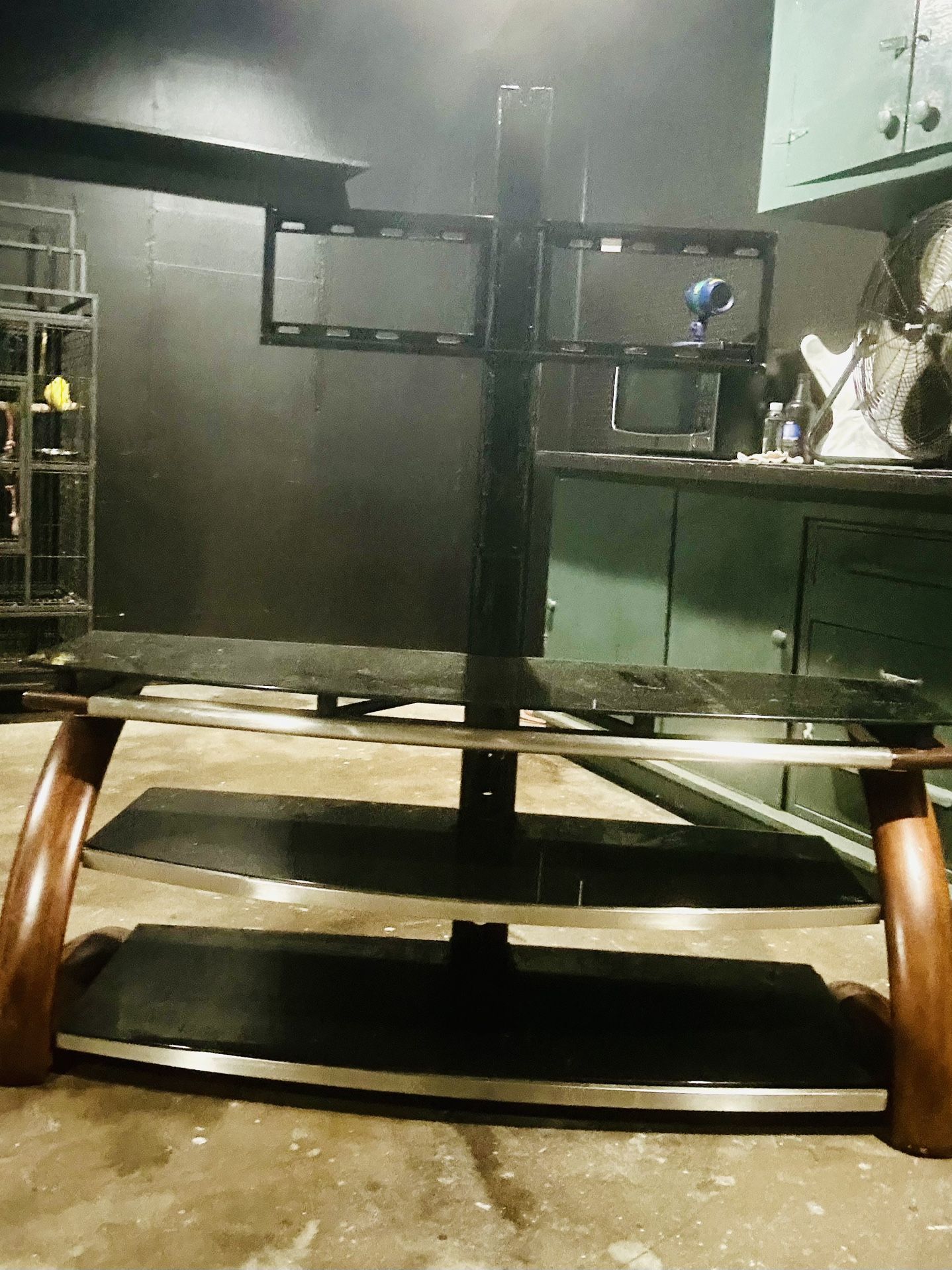 Entertainment Center $10