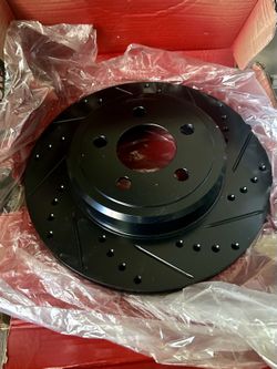 R1 Concepts Drilled & Slotted Brake Rotors – 4-Piece Set – UNUSED