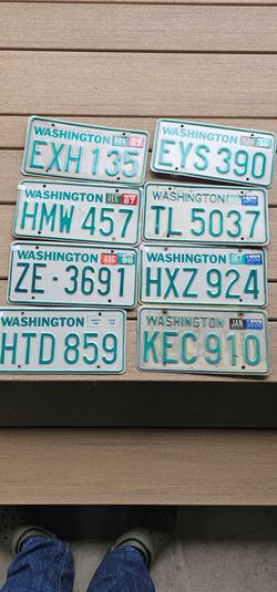 Vintage old Washington State License Plates collector pieces