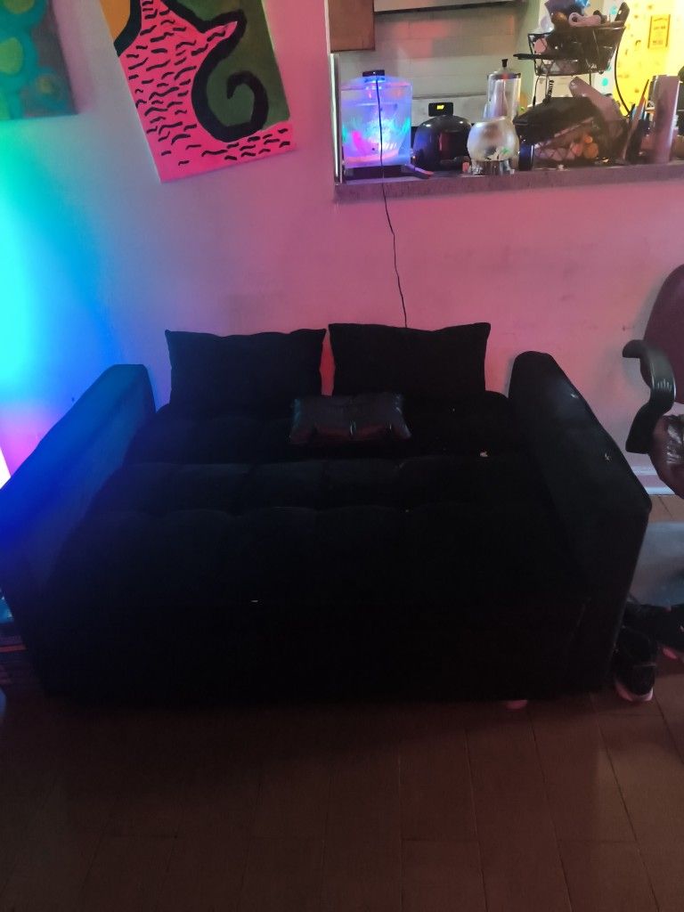 Fulton Like Brand New Only Had Few Weeks Does Too Much Space In My Front Room