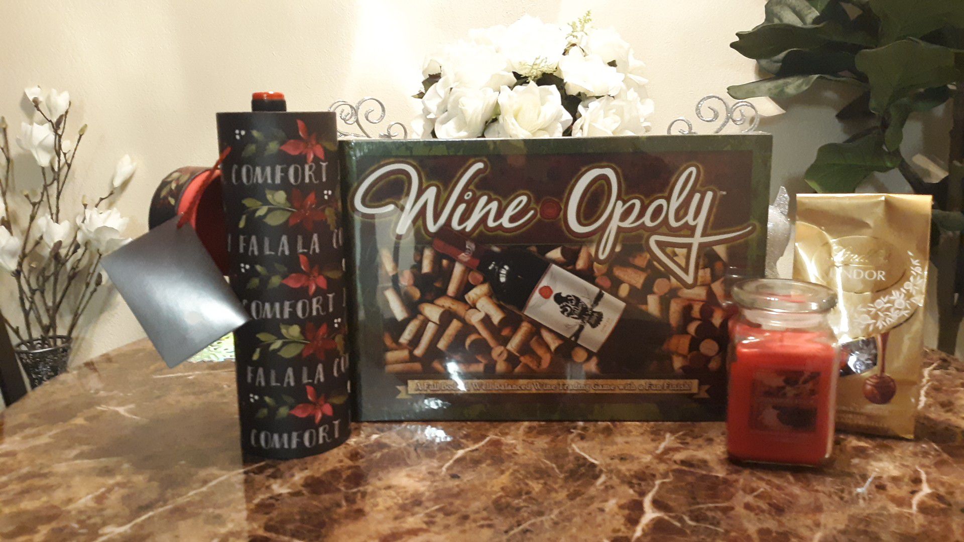 New WineOpoly Game Christmas Gift Set!(Firm)