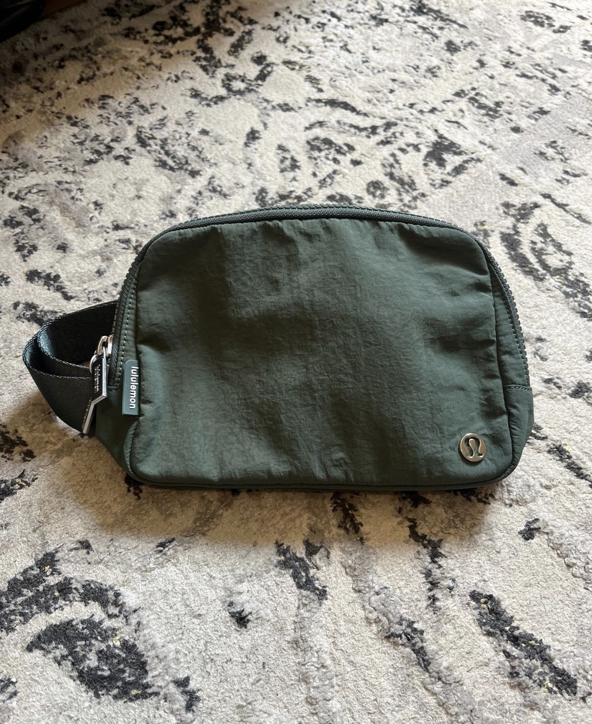 brass plum mini backpack Backpack-tote transformer VOYAGE bluemarine & plum wine  Hand-painted with  patina  Brass accessories Top-grain leather of the best selections   Design by PUFFIN'S bureau & workshop  Exclusive gift