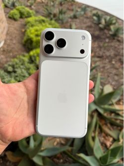 iPhone 17 Pro Max 1 TB