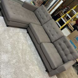 Sectional/Grey