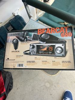 Uniden Bearcat 680 CB Radio New In Box