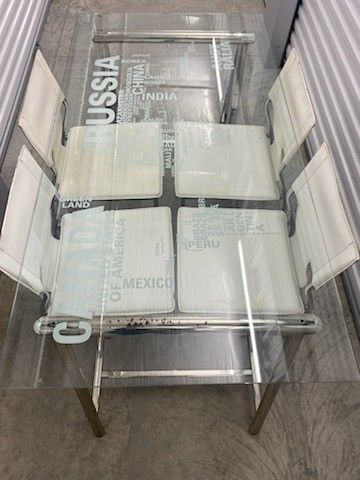 Dining Room and 4 Chairs