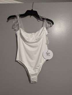 NWT Princess Polly Jena Bodysuit _ Size 6
