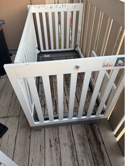 Toddler bed