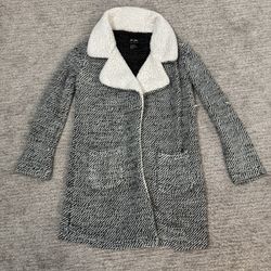 Women’s Sherpa Collar Knit Coat – Size M– Cozy & Stylish