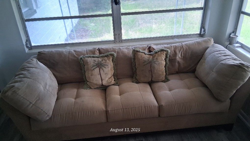 Cindy Crawford Collection Sofa