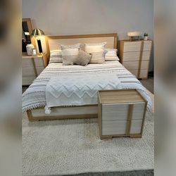 4PC Bedroom set King or Queen size bed frame with LED