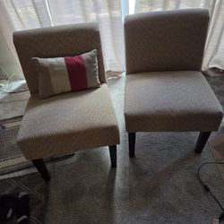 2 Living Room Chairs 
