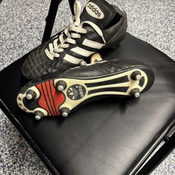 Adidas Soccer Cleats Size 8.5