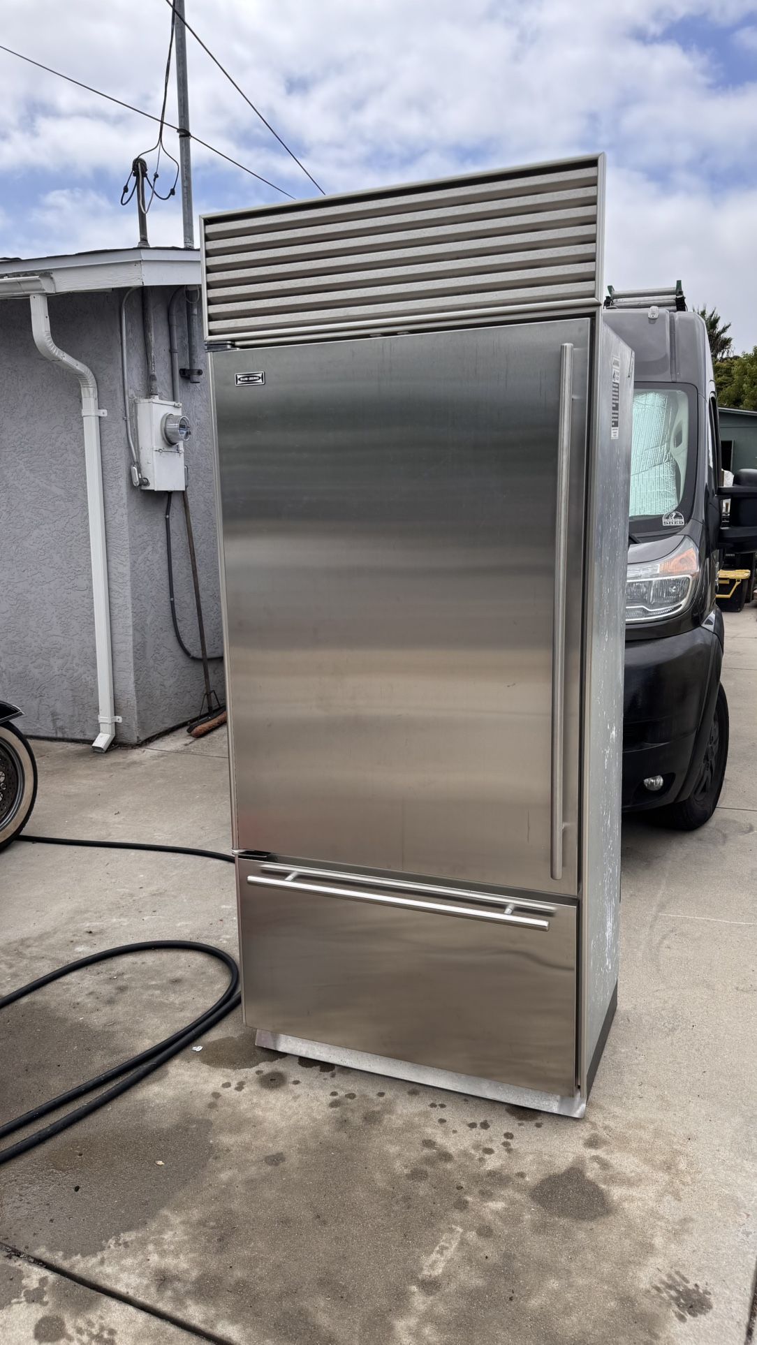 Refrigerator