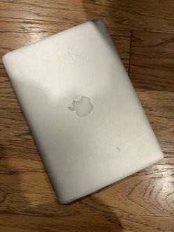 Broken 2015 mac book