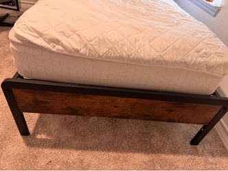 Two twin bed and mattress