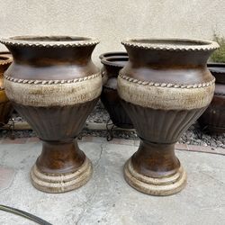 New Flower Pots Made Out Of Clay 