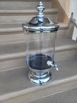Glass Beverage Dispenser with Chrome Spigot 2 g