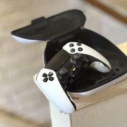 Dual Sense Edge