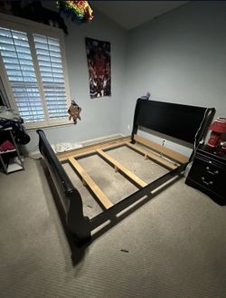 Twin Size Bedframe