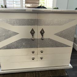 Jewelry Box