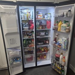 Samsung Refrigerator 