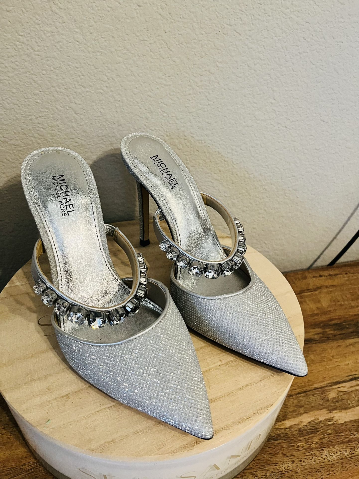 Michael Kors Michael Kors Ladies Silver Sparkle Heel Shoes Size:
