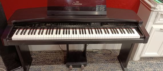 Electronic Piano