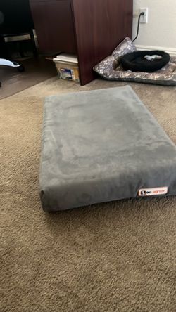 Big barker med dog bed w/cover