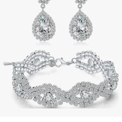 Wedding Accessories 