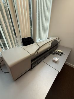 HP DesignJet 500 42" Color Plotter