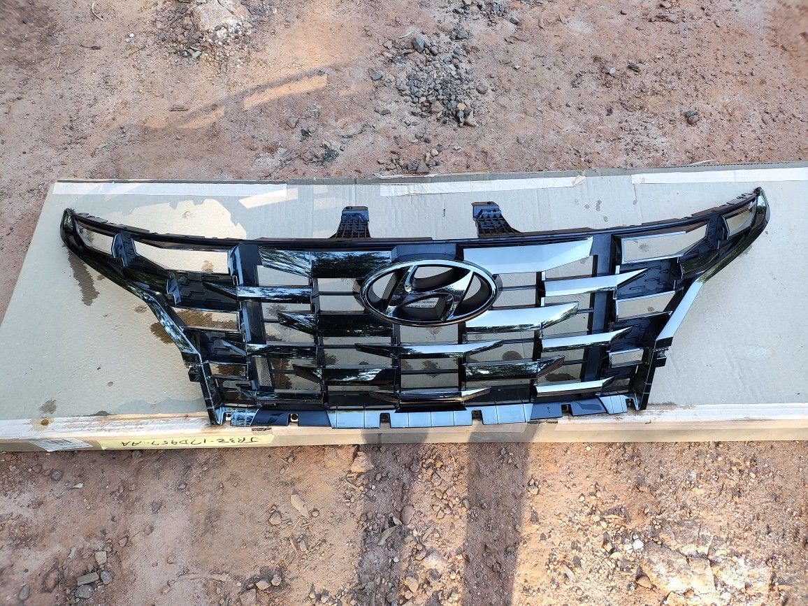 2022 To 2024 Hyundai Santa Cruz Front Grill And Emblem OEM Original