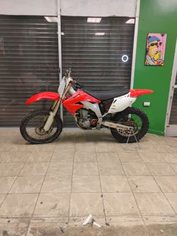 3 Dirt bikes Together Or separate 2000 O.B.o