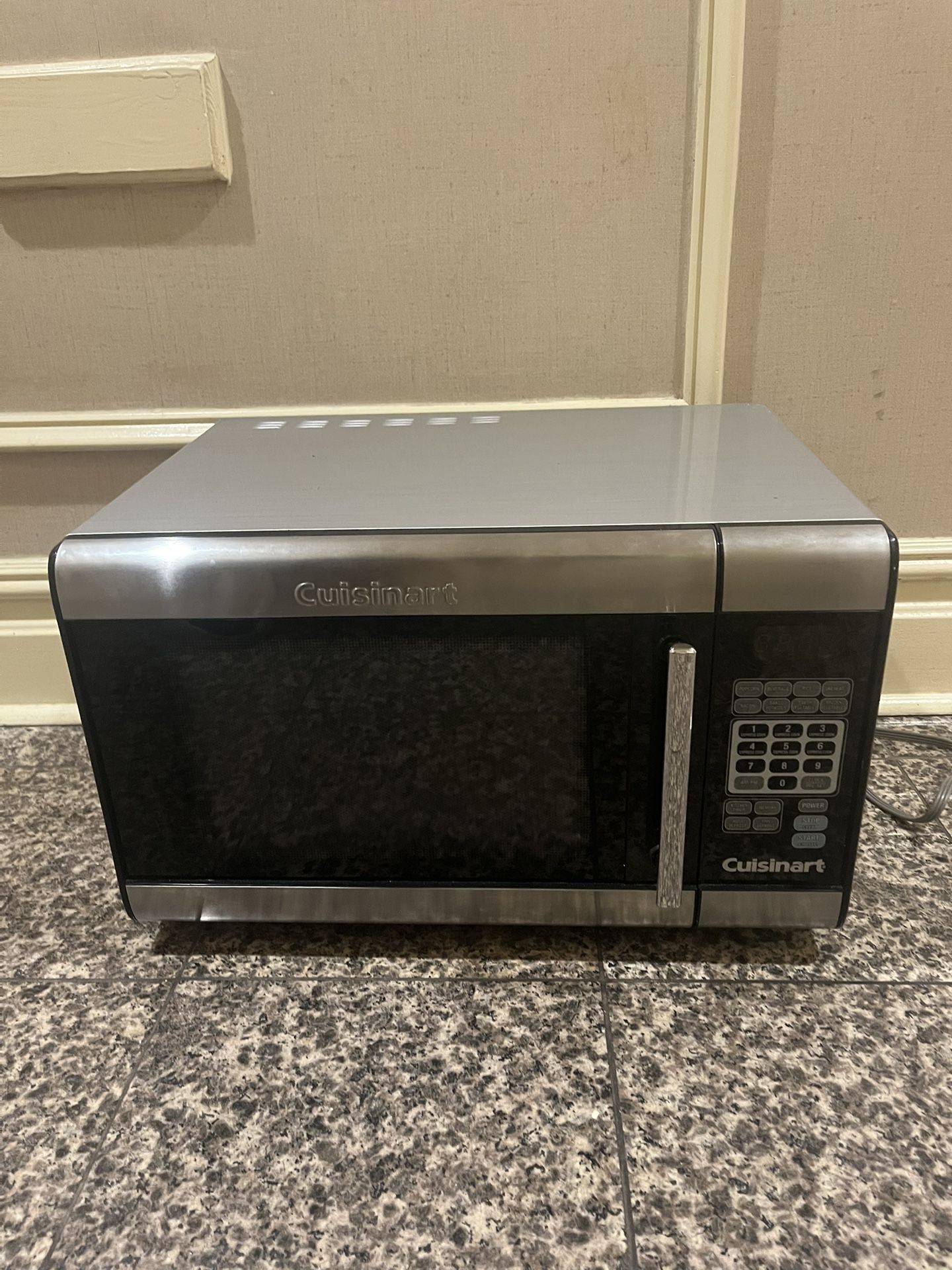 CuisineArt Microwave