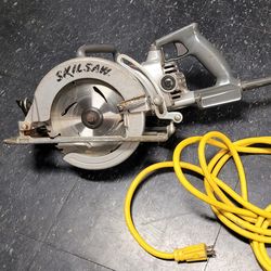 SKILSAW - HD77 Circular Saw
