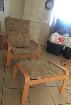 Chair with Ottoman