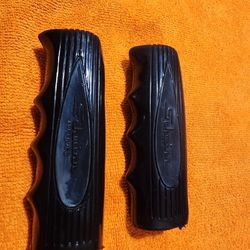 Schwinn New Old Stock Black Comfort Grips. 1981-83
