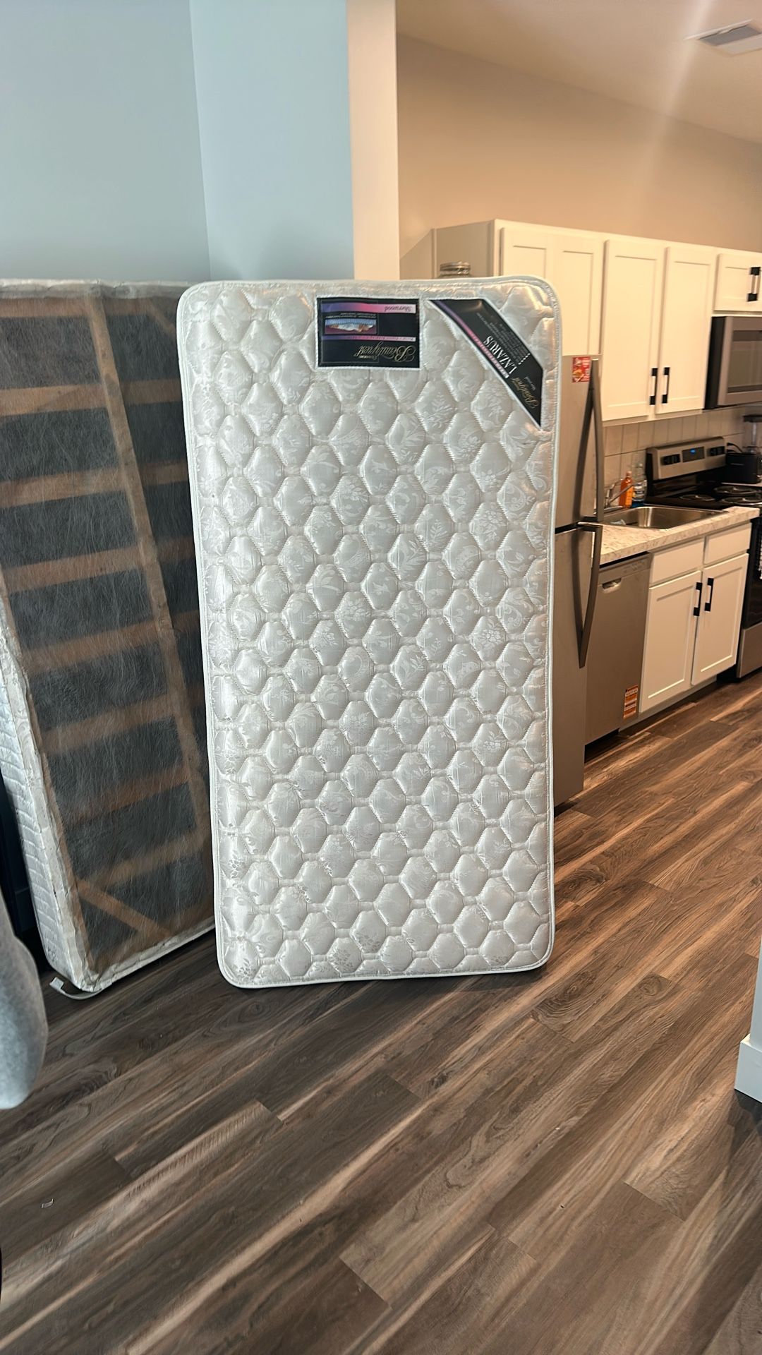 Twin XL Bed