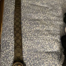 Gucci belt